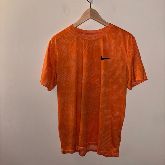 Nike Other - Nike Men's Bright Orange Short Sleeve Tee